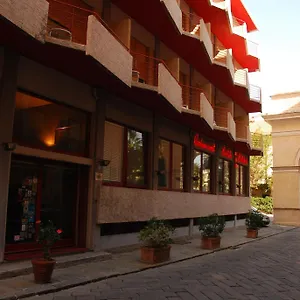 https://hotel-colibri.hotelitalianriviera.com